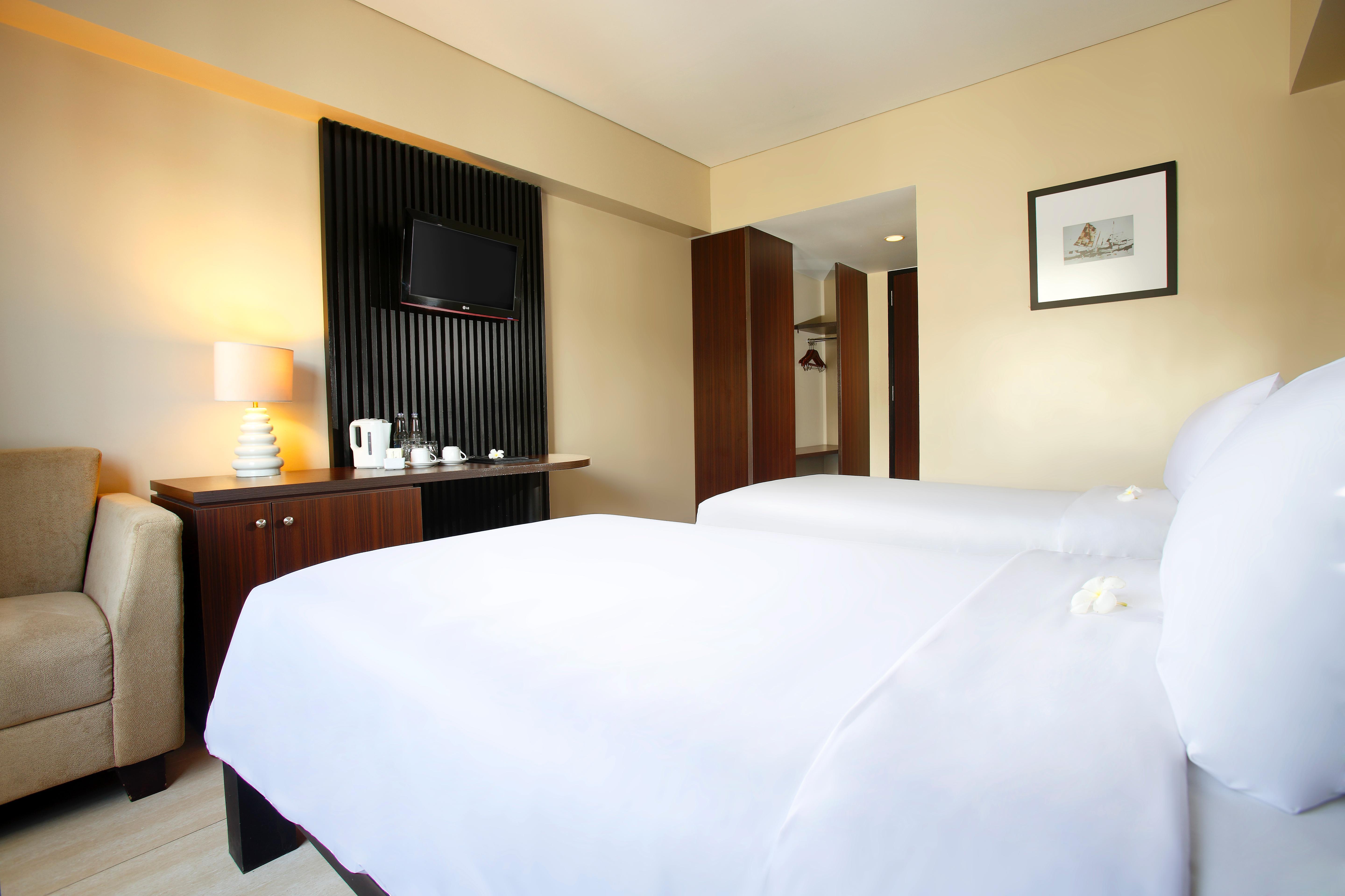 Hotel Santika Kuta Кута Номер фото